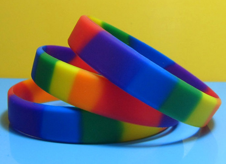 硅膠手環定制,定制硅膠手環需要注意什么,硅膠手環定制流程 硅膠手環定制,定制硅膠手環需要注意什么,硅膠手環定制流程