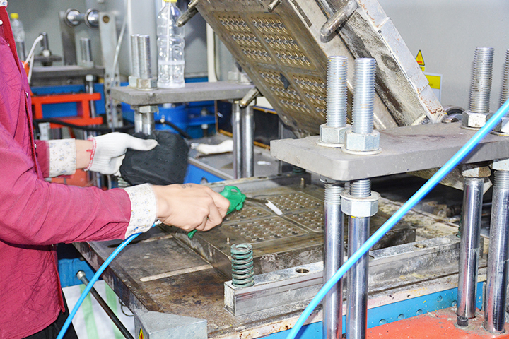 模壓成型工藝,模壓成型工藝的優缺點 模壓成型工藝,模壓成型工藝的優缺點