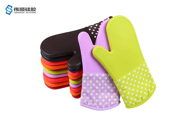 各種材質廚具的特點,硅膠廚具的優(yōu)點 各種材質廚具的特點,硅膠廚具的優(yōu)點