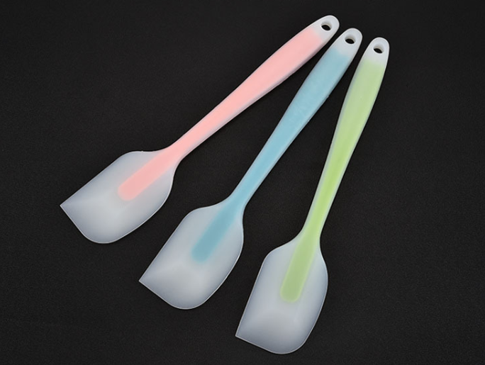 硅膠刮刀的作用,如何挑選硅膠刮刀 硅膠刮刀的作用,如何挑選硅膠刮刀